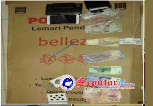 Apes, Asik Bermain Judi Remi, Lima Warga Arjasa Sumenep Dibekuk Polisi