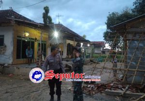 Diterjang Angin Puting Beliung 212 Bangunan di Sumenep Rusak
