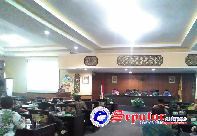DPRD Sumenep Paripurnakan LKPJ Tahun 2016