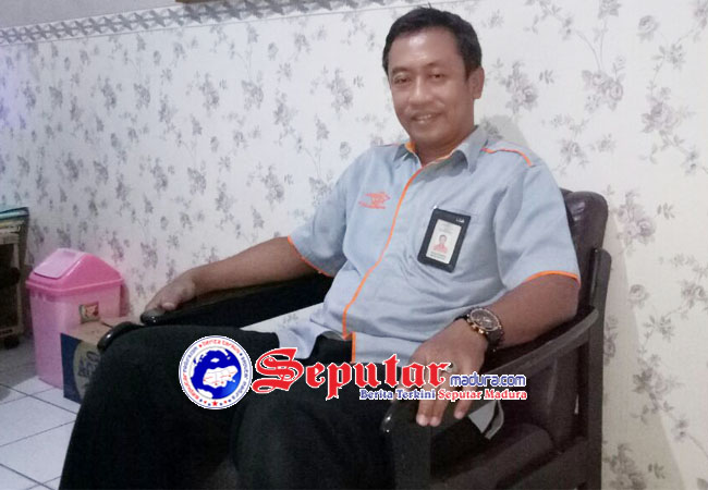Pelayanan Kantor Pos Sumenep Dikeluhkan Warga