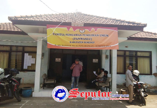 Diduga Tidak Beres Rekrutmen Panwascam Sumenep Terus Jadi Omongan