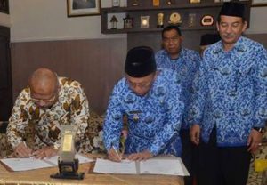 https://seputarmadura.com/wp-content/uploads/2018/04/Pemkab-Sumenep-Tertibkan-Aset-Bersama-Direktorat-Jenderal-Kekayaan-Negara-Jatim.jpg