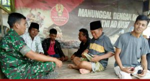 https://seputarmadura.com/wp-content/uploads/2019/02/Ujung-Tombak-Satuan-Komando-Kewilayahan-Babinsa-Sogian-Gelar-Komsos-Bersama-Warga.jpg