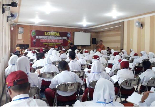 https://seputarmadura.com/wp-content/uploads/2019/03/Kejar-Juara-di-Olimpiade-Tingkat-Provinsi-Disdik-Sumenep-Konsentrasi-Bina-30-Siswa-Pilihan.jpg