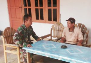 https://seputarmadura.com/wp-content/uploads/2019/05/Babinsa-Koramil-0827-14-Batang-Batang-Melaksanakan-Komsos-Dengan-Tokoh-Masyarakat.jpg