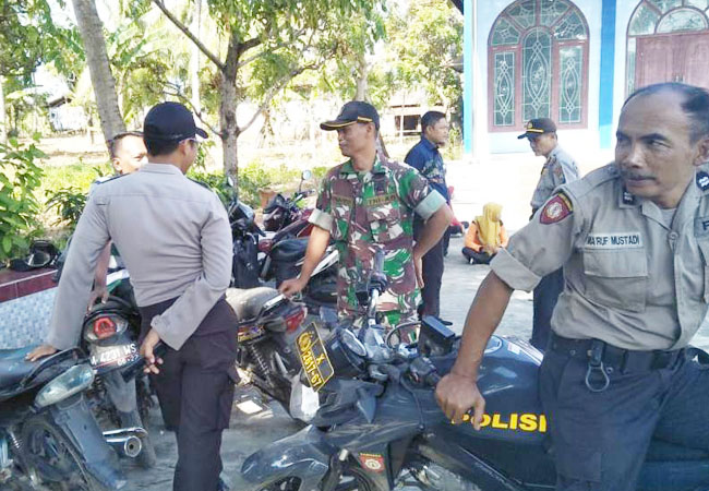 https://seputarmadura.com/wp-content/uploads/2019/08/Patroli-Bersama-Wujud-Sinergitas-Babinsa-Dengan-Anggota-Polsek-Masalembu.jpg