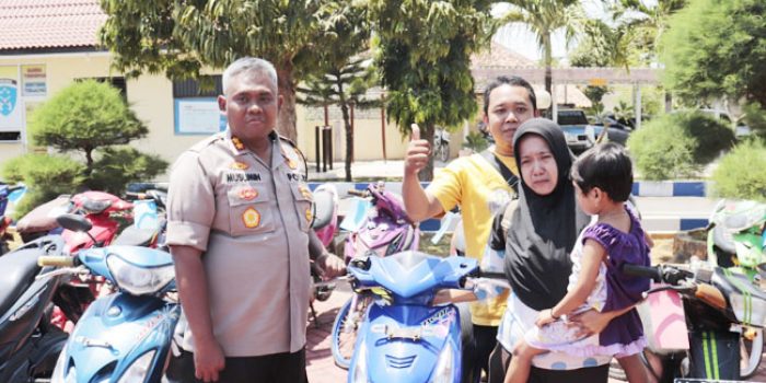 https://seputarmadura.com/wp-content/uploads/2019/09/Karyawan-Honorer-Sumenep-Terima-Pengembalian-BB-Ranmor-Curian-Dari-Polres.jpg