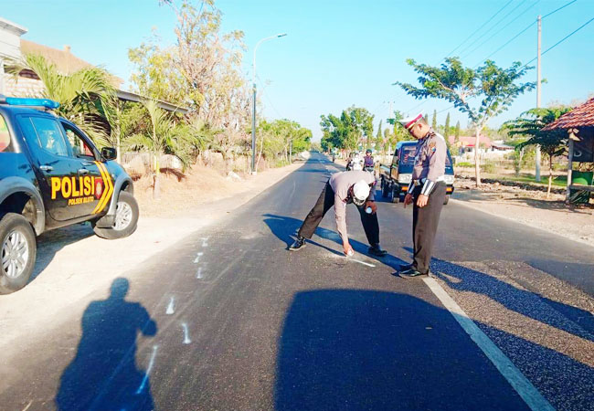 https://seputarmadura.com/wp-content/uploads/2019/09/Kena-Senggol-Pembonceng-Motor-di-Sumenep-Tewas-Dilindas-Bus-Damri.jpg