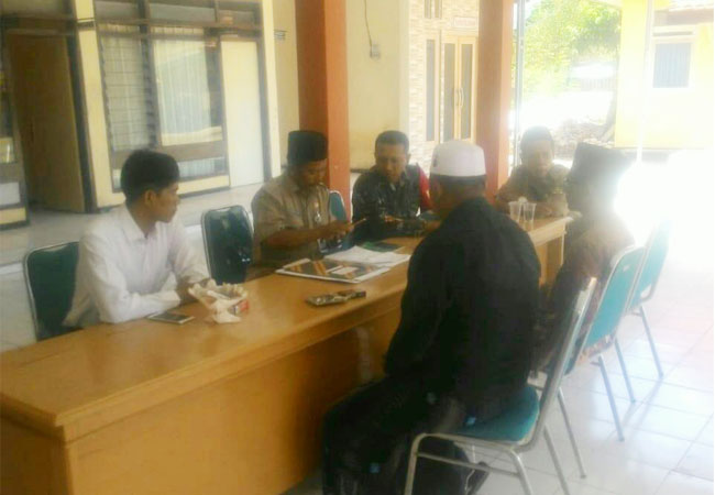 https://seputarmadura.com/wp-content/uploads/2019/10/Jelang-Pilkades-Serentak-Babinsa-Koramil-Raas-Tingkatkan-Koordinasi.jpg