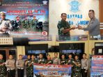 https://seputarmadura.com/wp-content/uploads/2019/10/Peringati-HUT-TNI-ke-74-Polres-Sumenep-Gratiskan-SIM-Bagi-Anggota-TNI-Aktif-.jpg