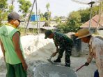 https://seputarmadura.com/wp-content/uploads/2019/10/Serbuan-Teritorial-Babinsa-Koramil-Bluto-Dengan-Membantu-Warga-Renovasi-Rumah.jpg