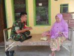 https://seputarmadura.com/wp-content/uploads/2019/12/Akhir-Tahun-2019-Babinsa-Koramil-Giligenting-Tetap-Aktif-Komsos-ke-Warganya.jpg