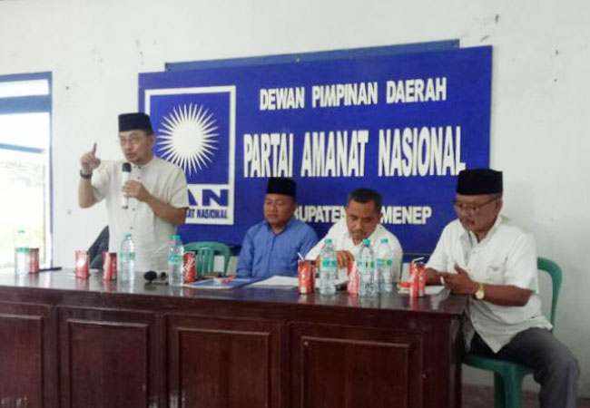 https://seputarmadura.com/wp-content/uploads/2019/12/Malik-Effendi-Peroleh-Rekom-DPP-PAN-Sebagai-Cabup-Sumenep-Di-Pilkada-2020.jpg
