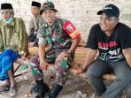 https://seputarmadura.com/wp-content/uploads/2020/03/Koptu-Agus-Hariyanto-Rajin-Komsos-Bersama-Warga-Desa-Binaannya.jpg