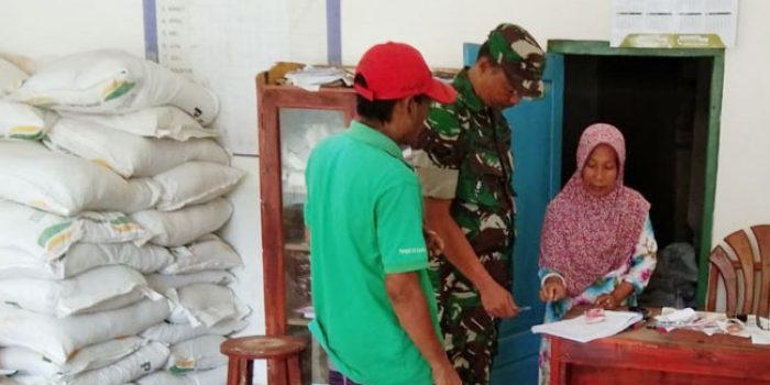 https://seputarmadura.com/wp-content/uploads/2020/03/Pendataan-Ketersediaan-Pupuk-Jadi-Komsos-Babinsa-Koramil-Gapura-.jpg