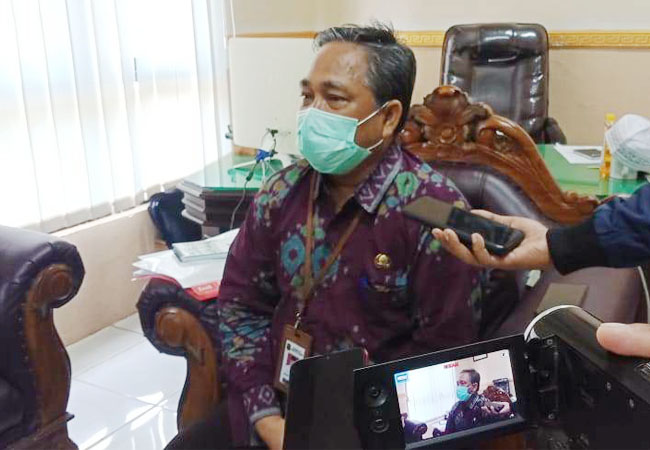 https://seputarmadura.com/wp-content/uploads/2020/04/Hasil-Rapid-Tes-Keluarga-Empat-Pasien-Positif-Covid-19-di-Sumenep-Dinyatakan-Negatif-.jpg