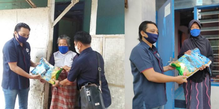 https://seputarmadura.com/wp-content/uploads/2020/04/PWI-Sumenep-Salurkan-200-Zak-Beras-Kepada-Warga-Terdampak-Covid-19.jpg
