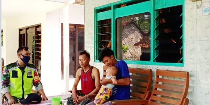 https://seputarmadura.com/wp-content/uploads/2020/06/Ciptakan-Kekompakan-Antara-Babinsa-Dan-Warga-Dengan-Komsos.jpg