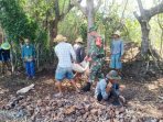 https://seputarmadura.com/wp-content/uploads/2020/07/Berbaur-Bersama-Warganya-Babinsa-Koramil-Sapudi-Ikut-di-Kegiatan-Karya-Bakti.jpg