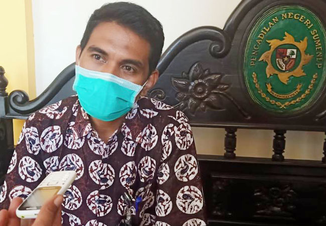 https://seputarmadura.com/wp-content/uploads/2020/07/Dua-Saksi-Ahli-Hadir-di-Sidang-Dugaan-Pengancaman-Oleh-Kades-di-Sumenep.jpg