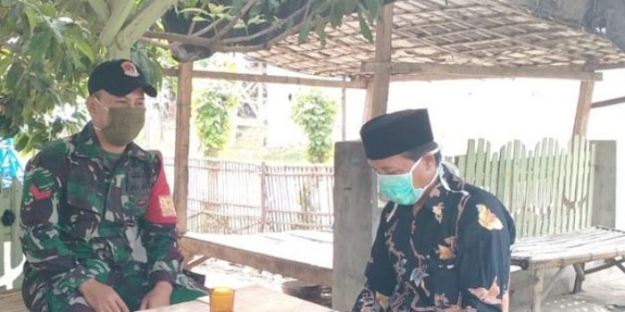 https://seputarmadura.com/wp-content/uploads/2020/07/Interaksi-dan-Kekompakan-Diciptakan-Babinsa-Koramil-Giligenting-Lewat-Komsos.jpg