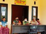 https://seputarmadura.com/wp-content/uploads/2020/07/Komsos-Babinsa-Koramil-Manding-Dengan-Cara-Pendampingan-Penyiapan-Posko-Covid-19.jpg