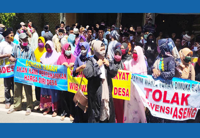 https://seputarmadura.com/wp-content/uploads/2020/08/Masa-Pandemi-Covid-19-Ratusan-Massa-Datangi-PN-Sumenep.jpg