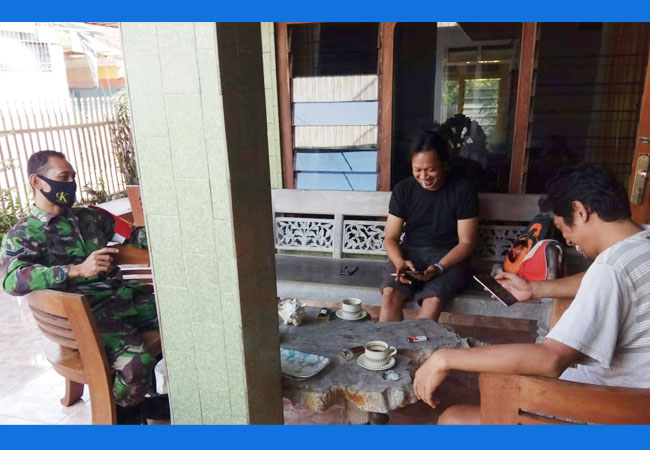 https://seputarmadura.com/wp-content/uploads/2020/09/Dengarkan-Keluhaan-Warga-Binaannya-Melalui-Kegiatan-Komsos.jpg