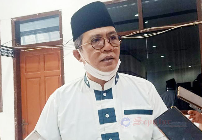 https://seputarmadura.com/wp-content/uploads/2020/10/HSN-2020-Ketua-DPRD-Sumenep-Minta-Ponpes-Eksis-Mencerdaskan-Anak-Bangsa.jpg