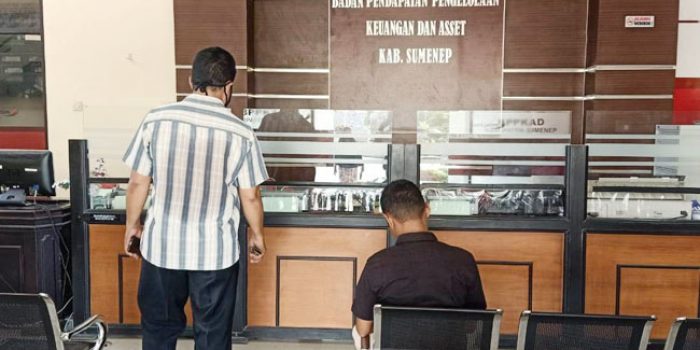 https://seputarmadura.com/wp-content/uploads/2020/11/BPPKAD-Sumenep-Segera-Salurkan-Dana-Bagi-Hasil-Pajak-ke-Desa-Desa-Untuk-Mendorong-Peningkatan-Perolehan-PBB.jpg