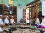 https://seputarmadura.com/wp-content/uploads/2020/11/Doa-dan-Air-Dari-Para-Kiai-Banjiri-Cabup-Fauzi-Saat-Sowan-ke-Ponpes-Sidogiri.jpg