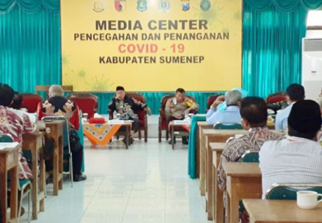https://seputarmadura.com/wp-content/uploads/2020/11/Pemkab-Sumenep-Ijinkan-Pelaku-Seni-Manggung-Lagi-Ini-Syaratnya.jpg