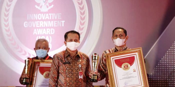 https://seputarmadura.com/wp-content/uploads/2020/12/Kabupaten-Sumenep-Meraih-Penghargaan-Kabupaten-Terinovatif-dari-Kemendagri.jpg