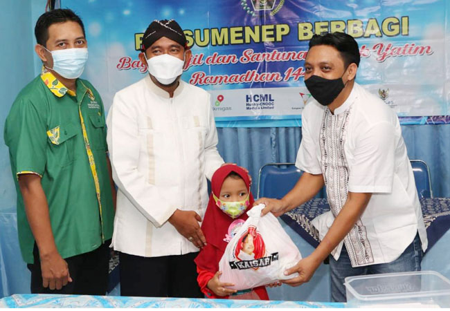 https://seputarmadura.com/wp-content/uploads/2021/04/PWI-Sumenep-Santuni-Anak-Yatim-di-Bulan-Ramadhan-1442-H.jpg
