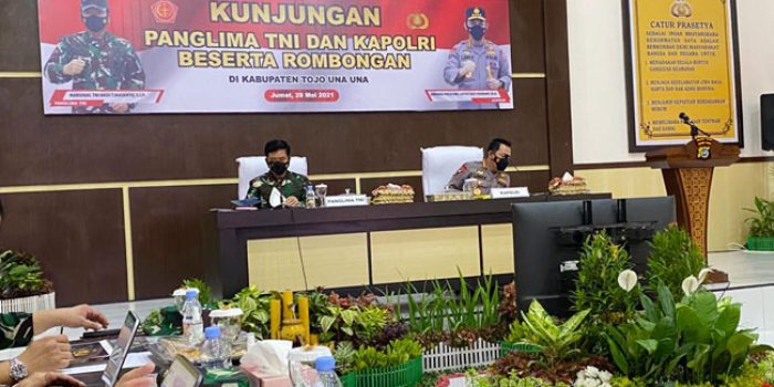 https://seputarmadura.com/wp-content/uploads/2021/05/Panglima-TNI-dan-Kapolri-Pastikan-Negara-Tak-Akan-Kalah-dari-Teroris.jpg