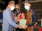 https://seputarmadura.com/wp-content/uploads/2021/06/Ini-Pesan-Bupati-Sumenep-Bagi-ASN-Yang-Purna-Tugas.jpg