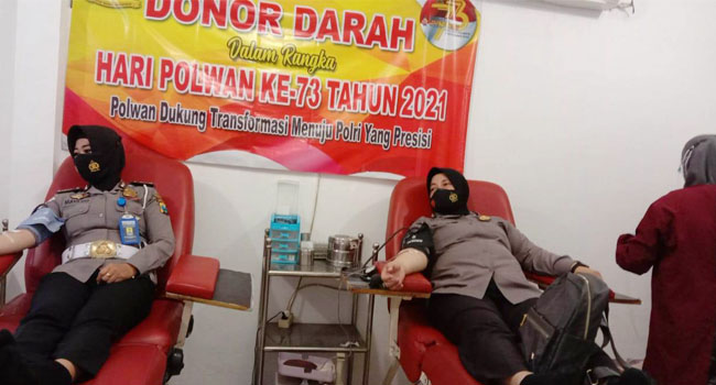 https://seputarmadura.com/wp-content/uploads/2021/08/Warnai-Hari-Jadinya-ke-73-Puluhan-Polwan-Sumenep-Donor-Darah.jpg