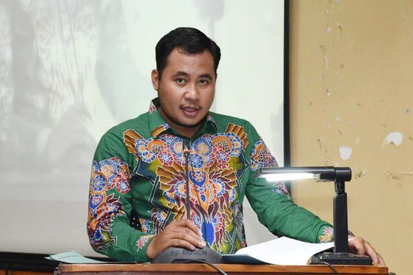 https://seputarmadura.com/wp-content/uploads/2021/12/DPRD-Sumenep-Siapkan-Raperda-Perlindungan-Nelayan.jpg