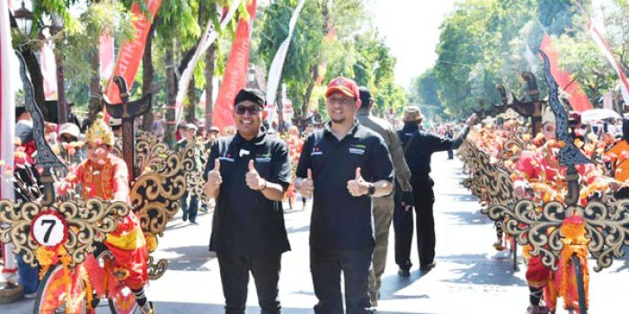 https://seputarmadura.com/wp-content/uploads/2023/08/Festival-Sepeda-Hias-Beregu-Meriahkan-Peringatan-HUT-Kemerdekaan-RI-ke-78-di-Kabupaten-Sumenep.jpg