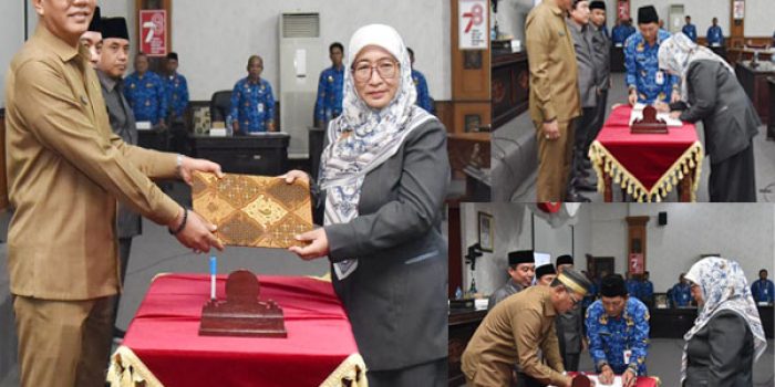 https://seputarmadura.com/wp-content/uploads/2023/09/3-Raperda-Termasuk-Penambahan-OPD-Ditandatangani-Persetujuan-Bersama-Antara-Pemkab-dan-DPRD-Sumenep.jpg