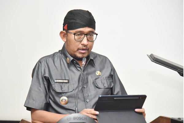 https://seputarmadura.com/wp-content/uploads/2023/10/Tingkat-Pendapatan-Sumenep-Pada-APBD-Tahun-Anggaran-2024-Direncanakan-Mencapai-2-Triliun-435-Milyar-Lebih.jpg