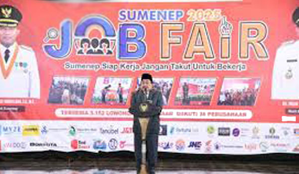 https://seputarmadura.com/wp-content/uploads/2025/09/Pemkab-Sumenep-Berkolaborasi-Dengan-Dunia-Usaha-dan-Industri-Menggelar-Job-Fair-.jpg